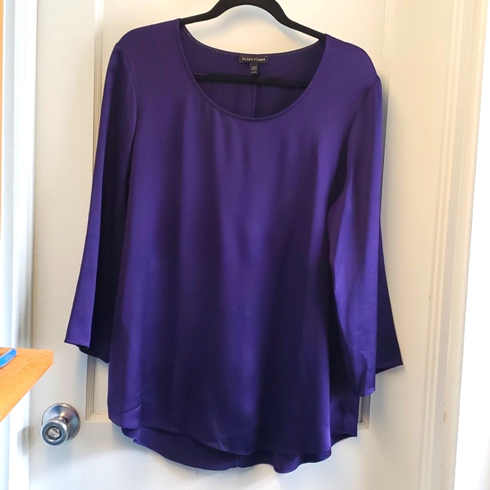 Eileen Fisher 100% Silk 3/4 sleeve tunic length blouse size M purple